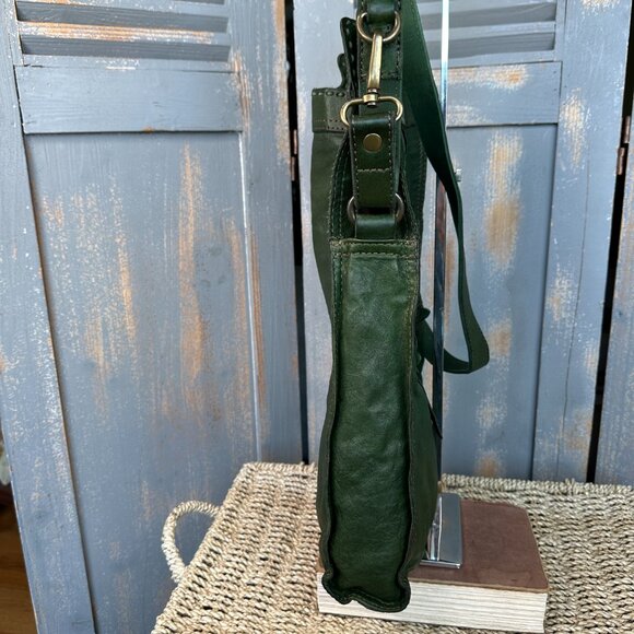 Lucky Brand Abbey Road Foldover Convertible Crossbody Green - Picture 3 of 16